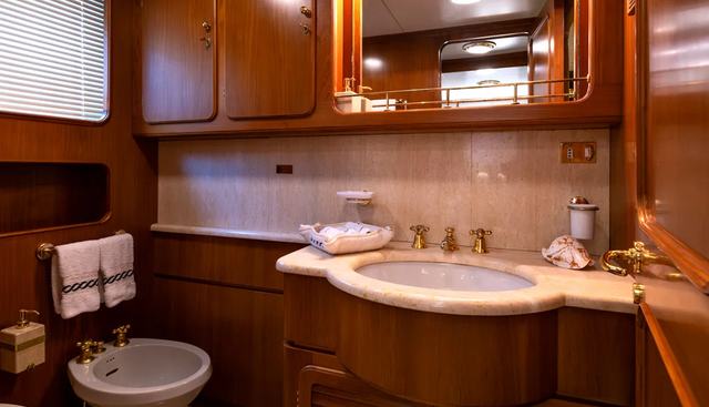 NIGHTFLOWER yacht for sale 25