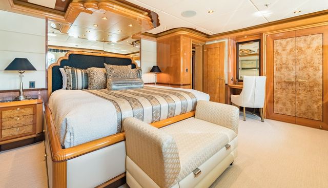 ELIS ET MAR yacht for sale 43