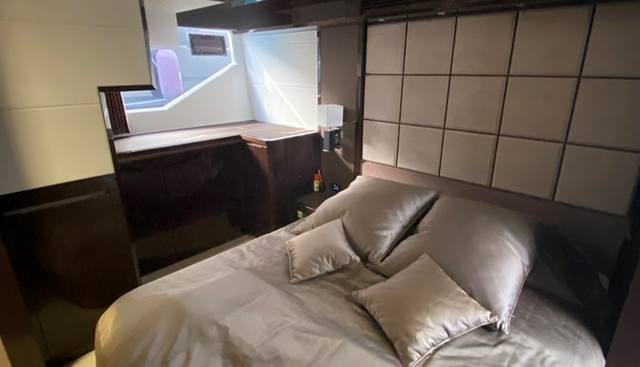 GALEON 640 FLY yacht for sale 37