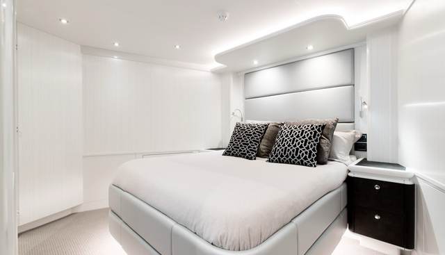 Crescent Lady yacht for sale 10