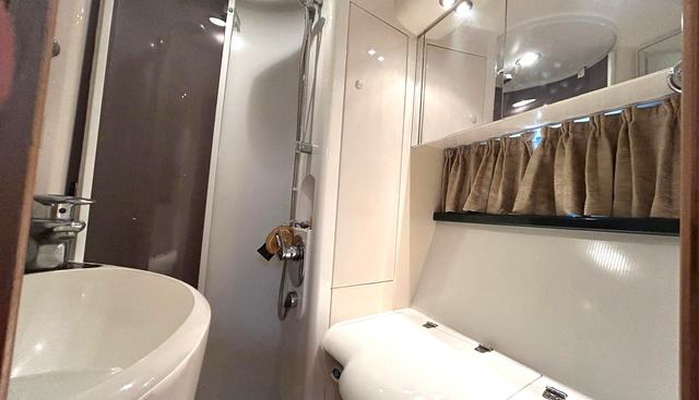 noname yacht for sale 35