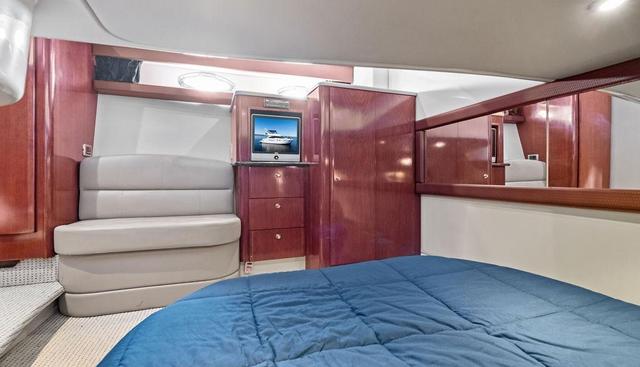 noname yacht for sale 37