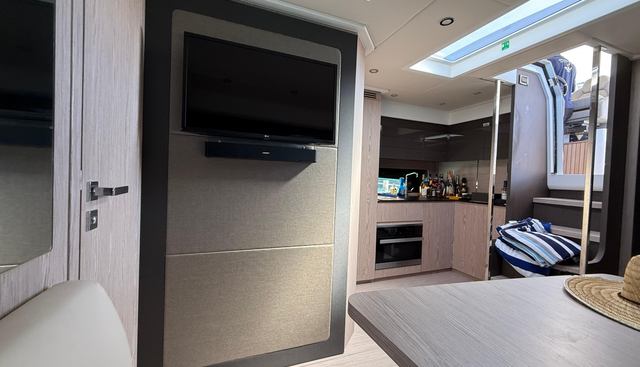 RELAX JOSEPHINE yacht for sale 32