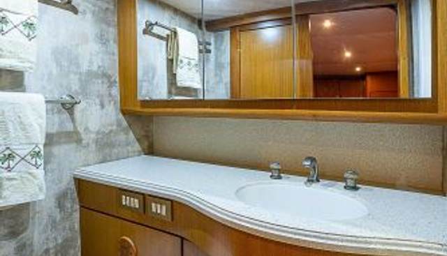 noname yacht for sale 29