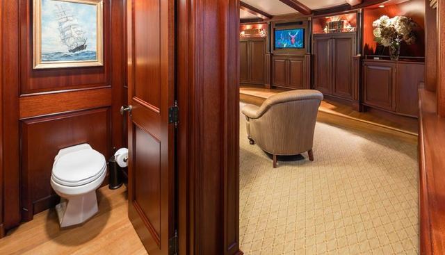 Marlinda yacht for sale 69