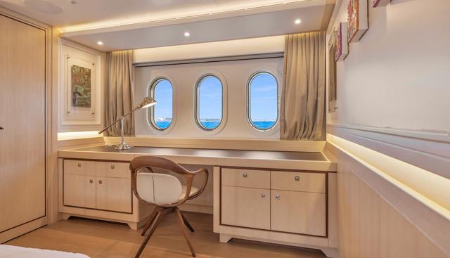 Vanadis yacht for sale 19