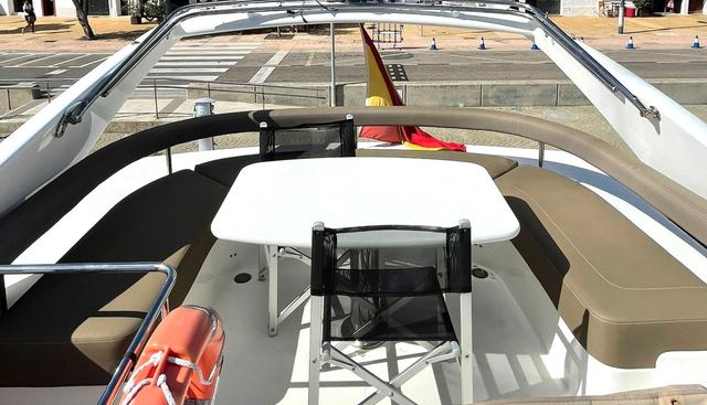 F620 yacht for sale 7