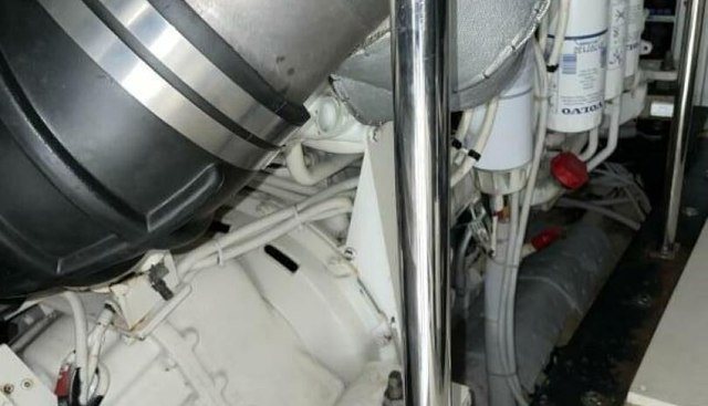 PISCO SOUR yacht for sale 49