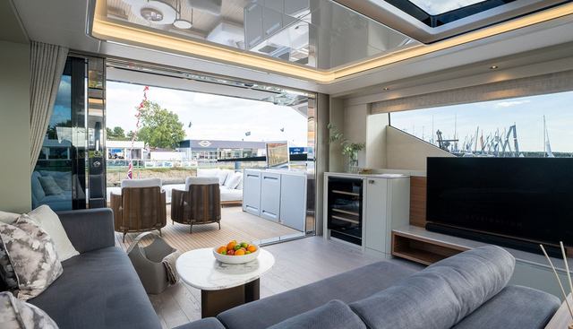 8022580 yacht for sale 27
