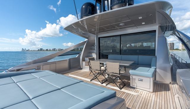 VINTAGE yacht for sale 47