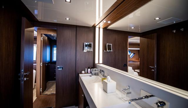 Wildone yacht for sale 14