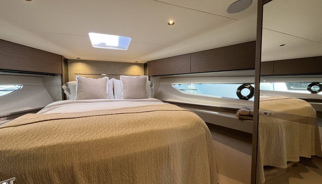 noname yacht for sale 37
