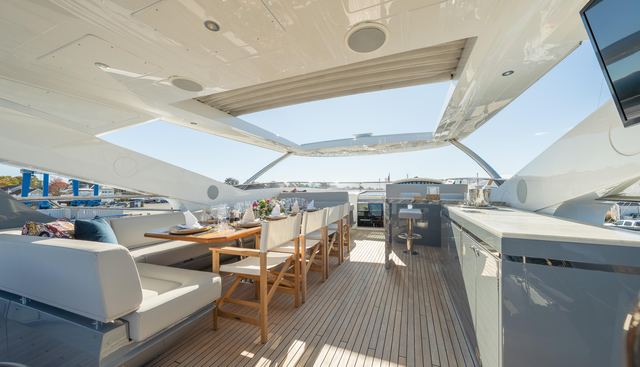 REUNION yacht for sale 29
