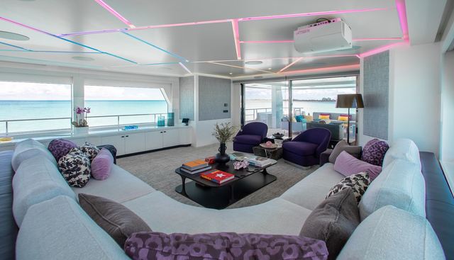 Curfew II yacht for sale 9