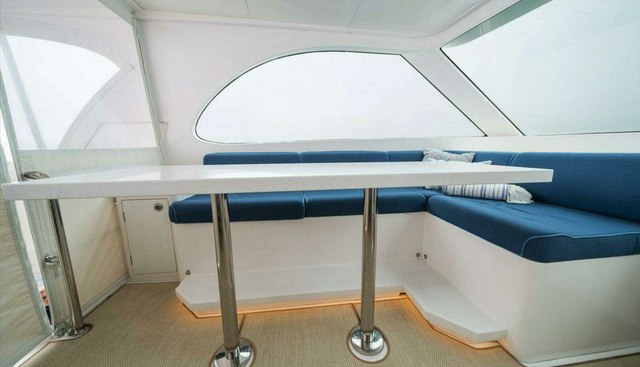 MAGIC yacht for sale 38