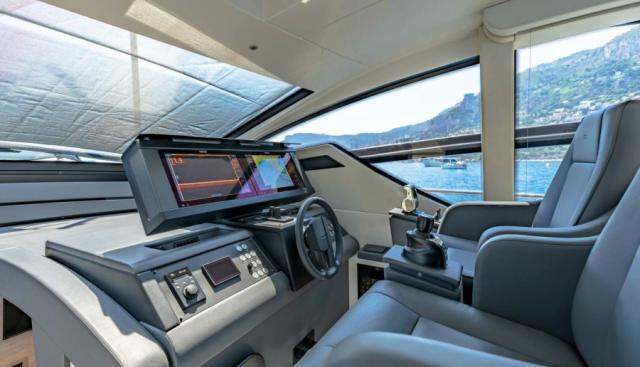 SILVER MISSILE yacht for sale 18