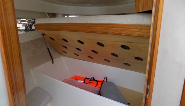 PEGGY G yacht for sale 32
