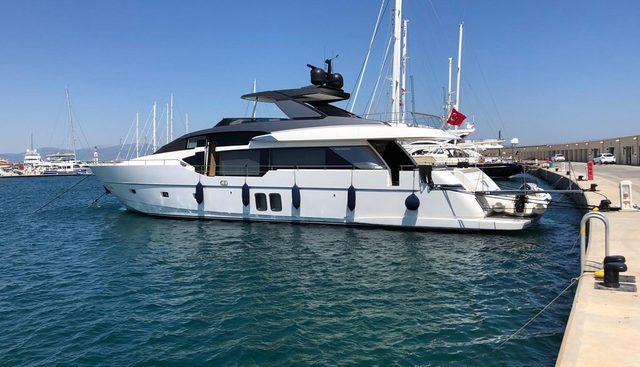 Y2 yacht for sale 48