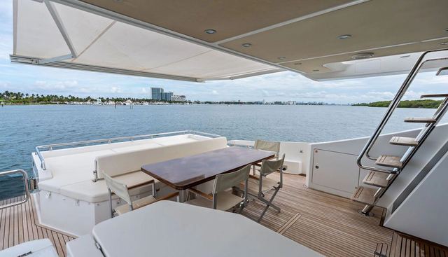 Villaggio yacht for sale 15