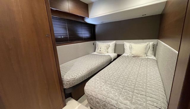 Lighter Moments yacht for sale 20