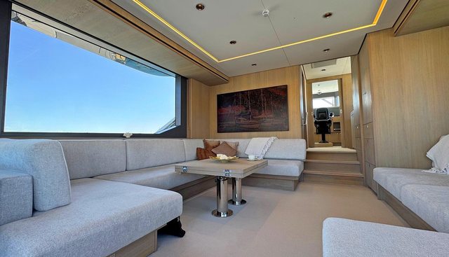 Adventure 780/ 01 yacht for sale 15