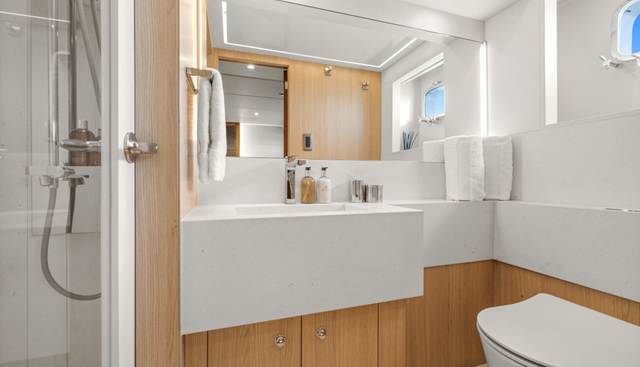 ALAIA yacht for sale 18