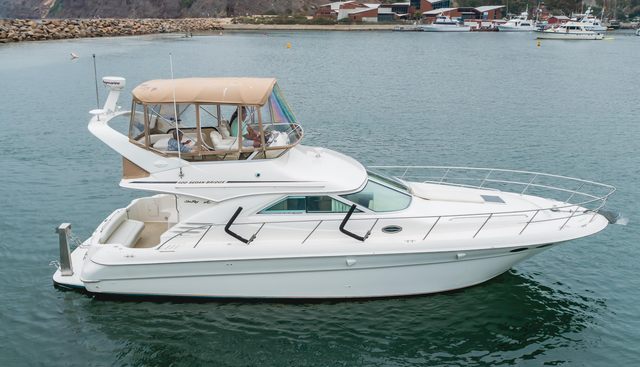 Waterfront Property yacht for sale 3