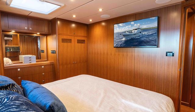 Martini yacht for sale 22