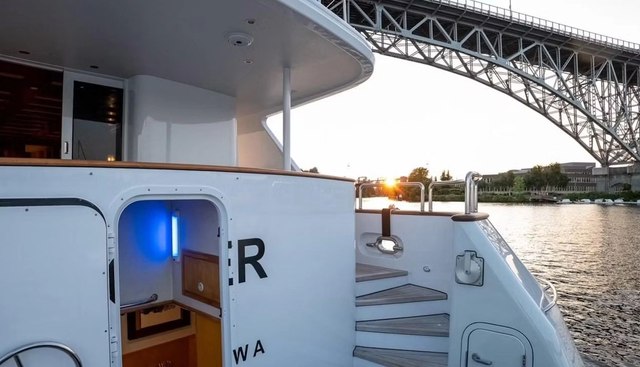 Dozer yacht for sale 8