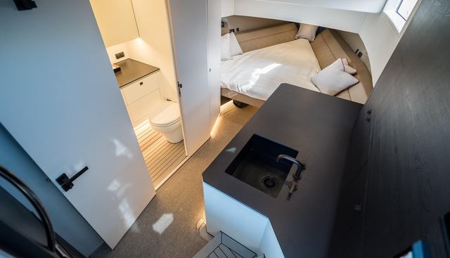 Robin's Nest yacht for sale 124