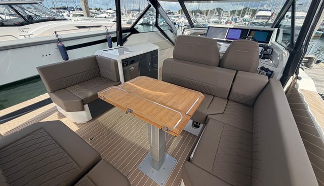 noname yacht for sale 12
