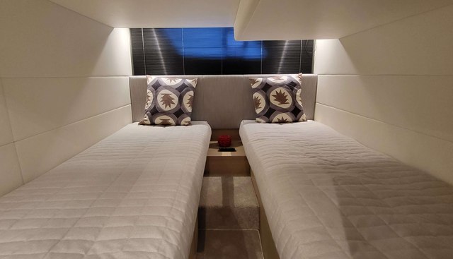 noname yacht for sale 38