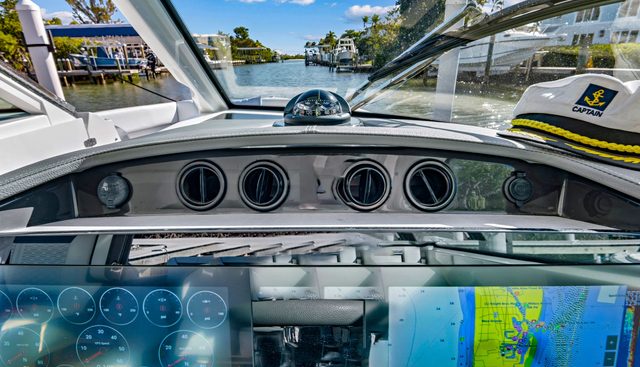 Precious Cargo yacht for sale 25