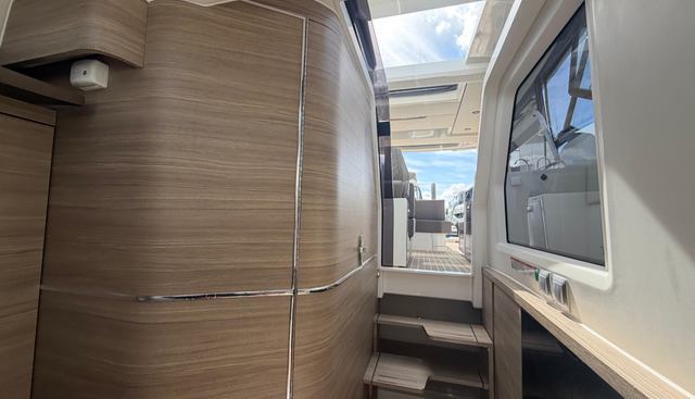 noname yacht for sale 24