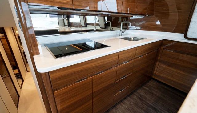 DONE DIGGIN yacht for sale 37