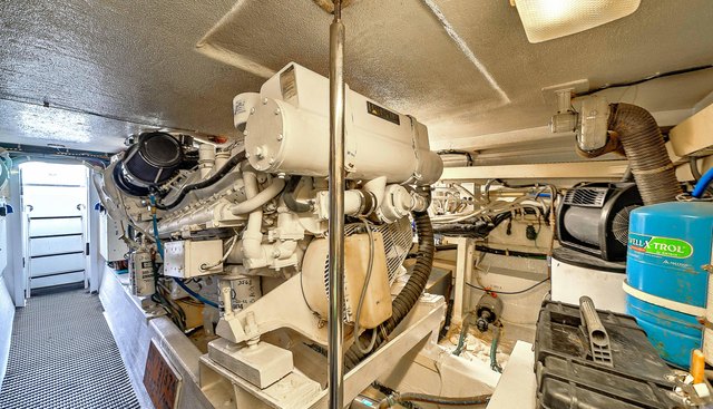 noname yacht for sale 37