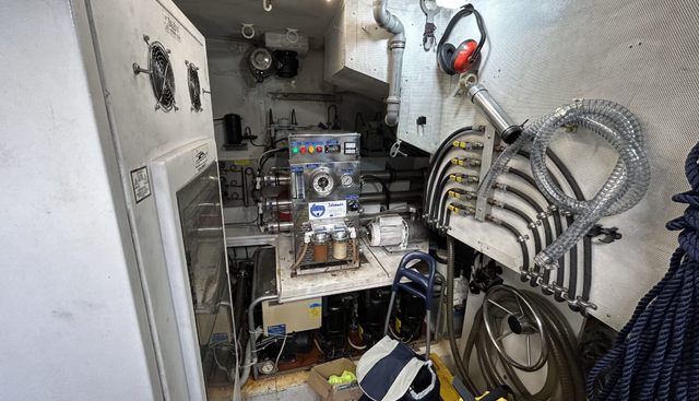 San Lorenzo yacht for sale 10