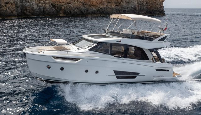 GL45FLY-76 yacht for sale 49