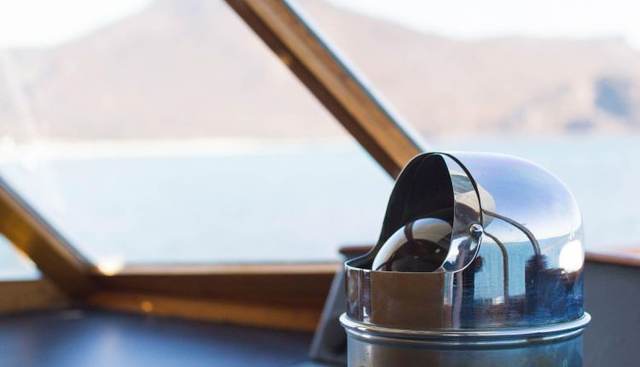 New School yacht for sale 17