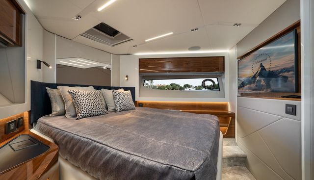 noname yacht for sale 25