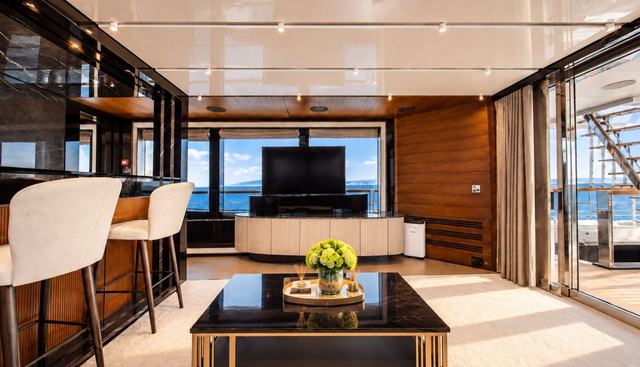 Mereley I yacht for sale 10