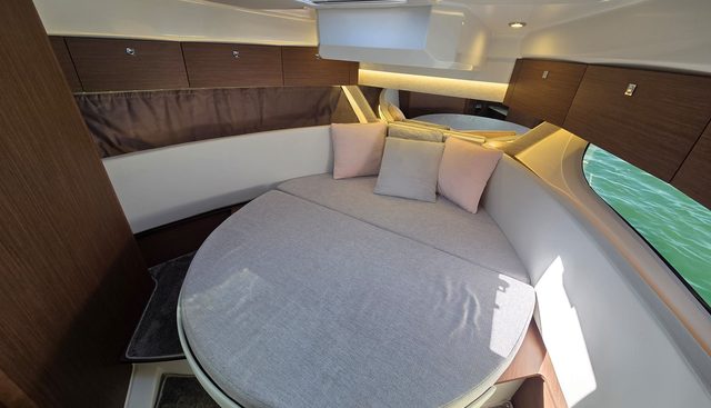 TIPSEA yacht for sale 18