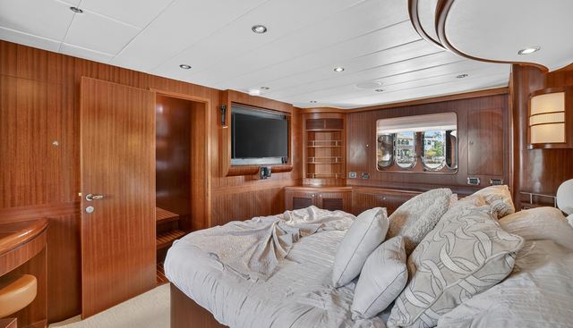ARLENE yacht for sale 22