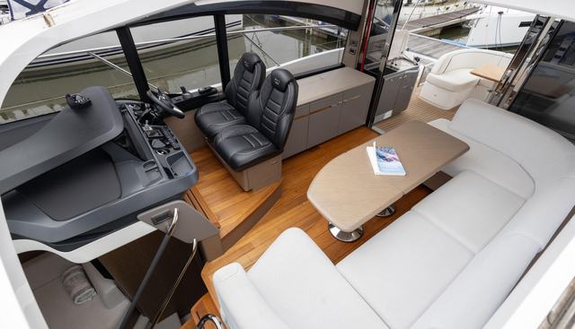 Olive May yacht for sale 9