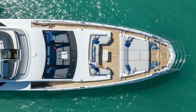 4PLAY yacht for sale 3