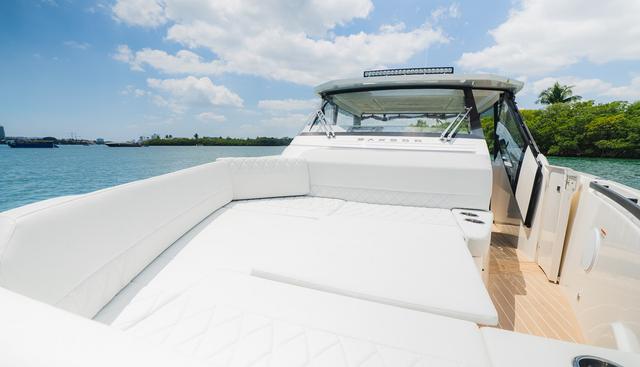 LA PLAGE yacht for sale 30