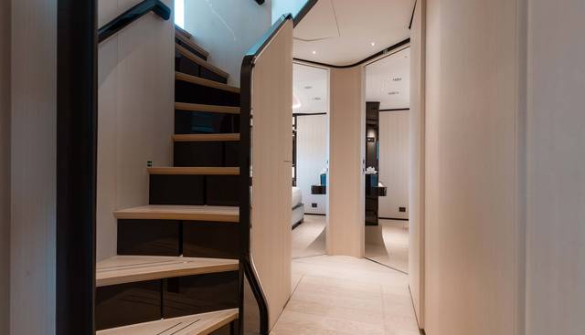 BELLA VITA yacht for sale 14