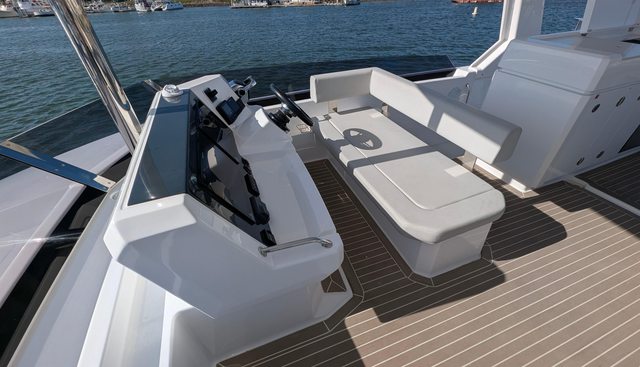 Hamlet yacht for sale 52