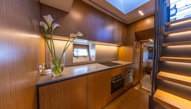 noname yacht for sale 18