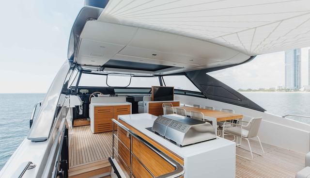 CHAMELEON yacht for sale 72